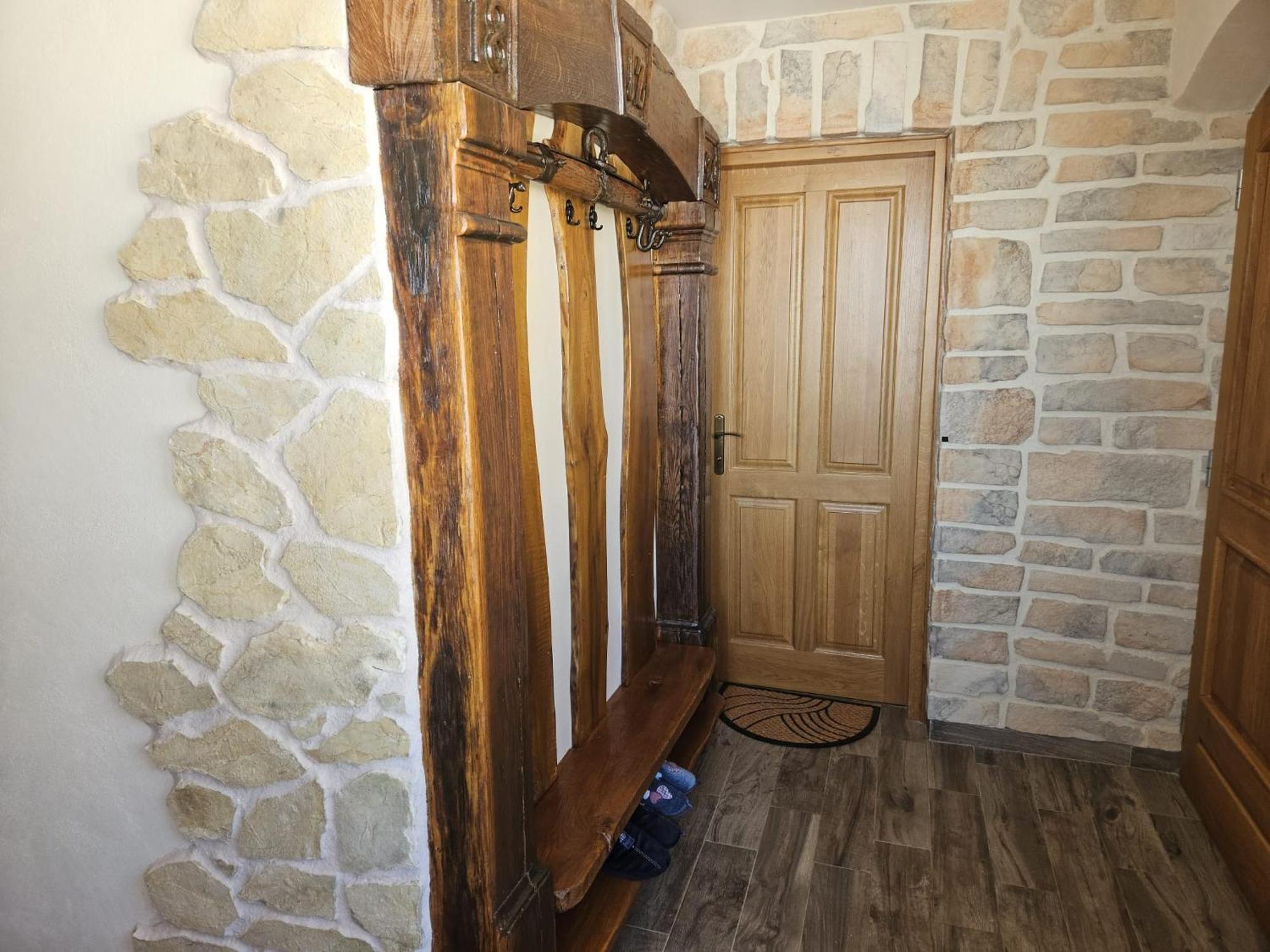 Zerko Holiday Home - Vineyard Chalet With Sauna And Jacuzzi Free Mirna Экстерьер фото